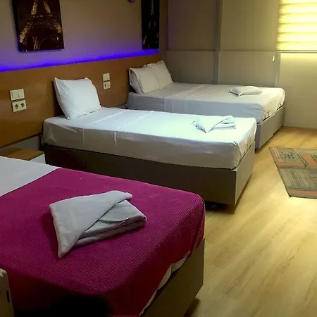 Avcilar Dedem 2 ホテル 3*